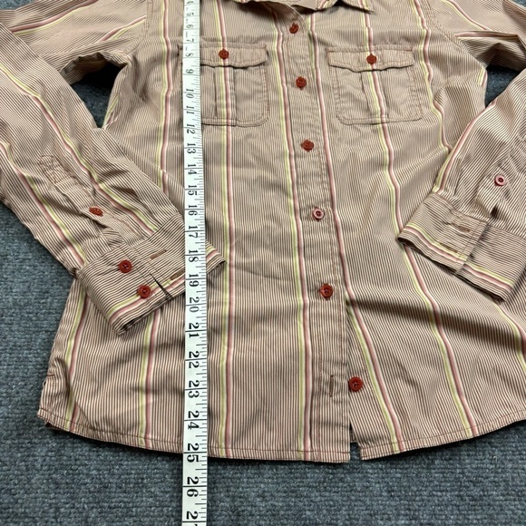 PATAGONIA Women’s Striped Long Sleeved Button down shirt size: 4 - Picture 5 of 5